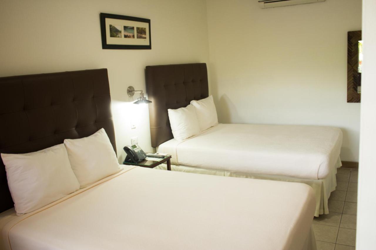 Altamont West Hotel Montego Bay Exterior foto